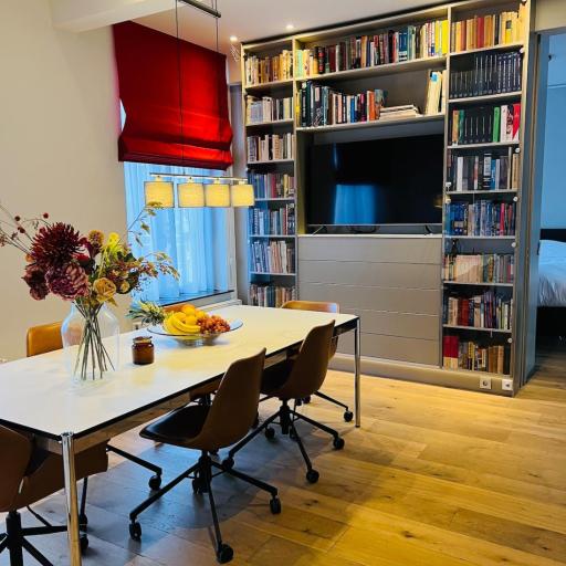 Exclusive Residence, undefined