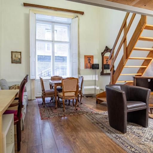 DONATICOEUR Escalier, undefined