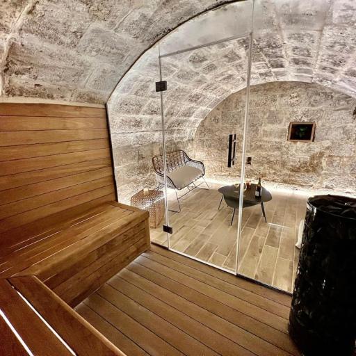 Le Spa Corneille - Jacuzzi, Sauna & Parking par Rouen Atypique, undefined