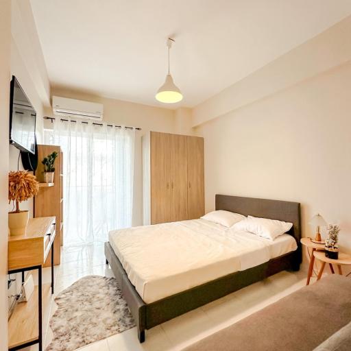 Elegant City-Center Apartment, undefined