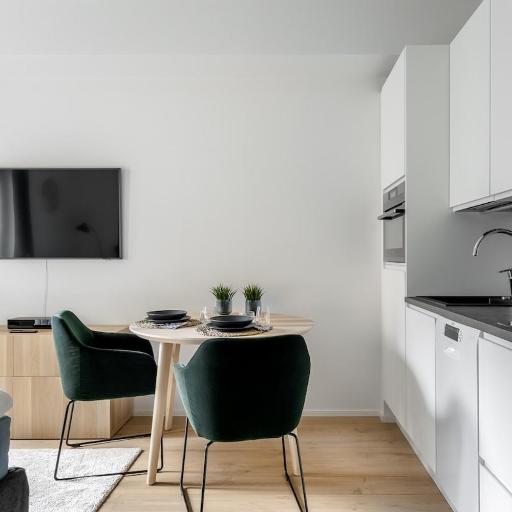 Elegant Studio on the Riverfront, undefined