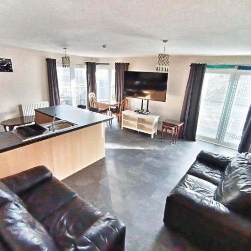 King Street, free parking and WiFi 2 bed by Lains Lettings, undefined