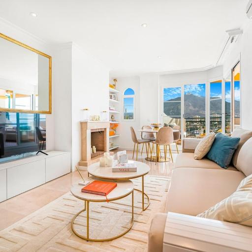 Amazing apartment with sea view in Puerto Banus, undefined