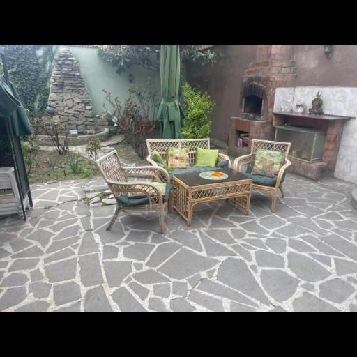 Apartment Natali with garden, undefined