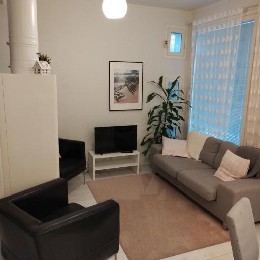 2 bedroom house in Vantaa, 15 min from airport, sauna, undefined