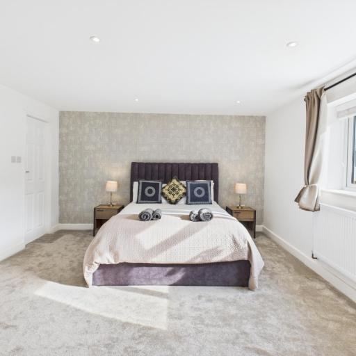 Central Guest Room - En-Suite Parking, undefined