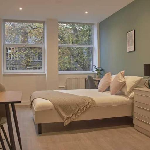 Redcross studio flat 119, undefined