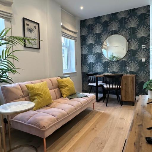 Contemporary Pied à Terre in the Heart of Bath, undefined