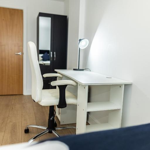 Digbeth 2-Bed Apt Sleeps 6 Groups & Contractors, undefined