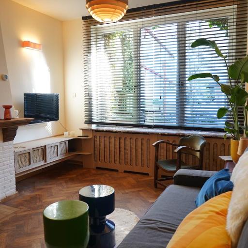 Renovated appt in Ostende 20min from Bruges, undefined