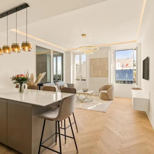 LES SUITES DU PALAIS sur LA CROISETTE - Vue MER, undefined