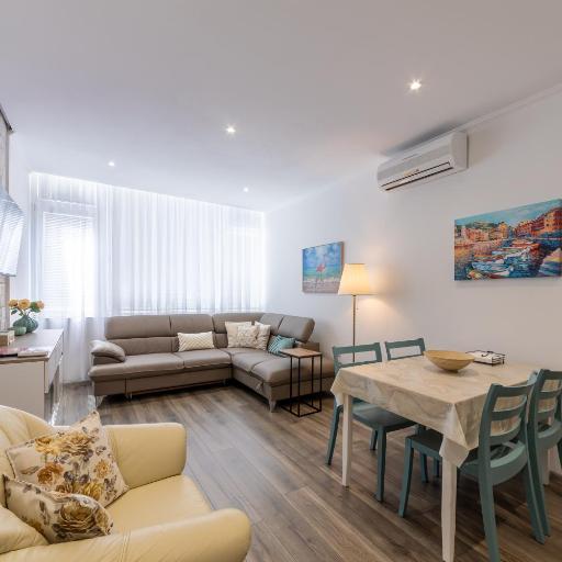 E-home Apartments, undefined