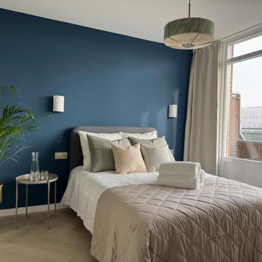 The Charming chic Garden View Den Aprt R2, undefined