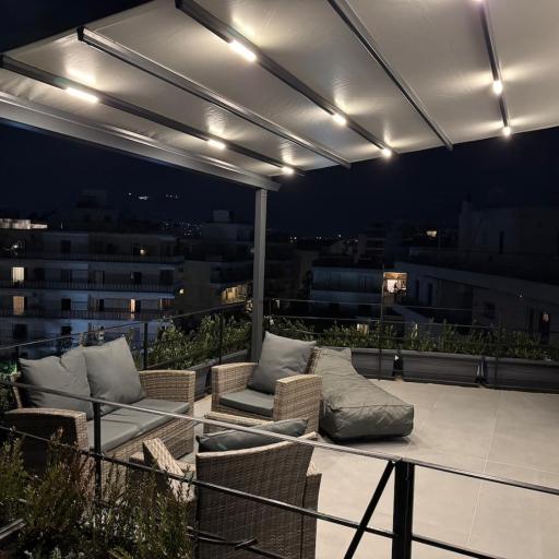 Rooftop with 360 view, undefined