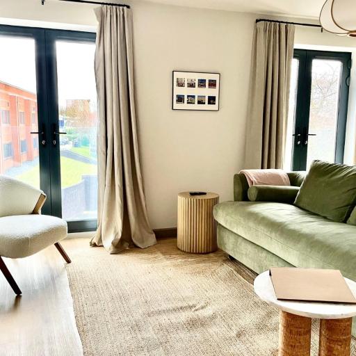 Midland Suites- Apartment 5, undefined