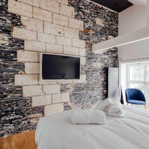 L Atelier, undefined