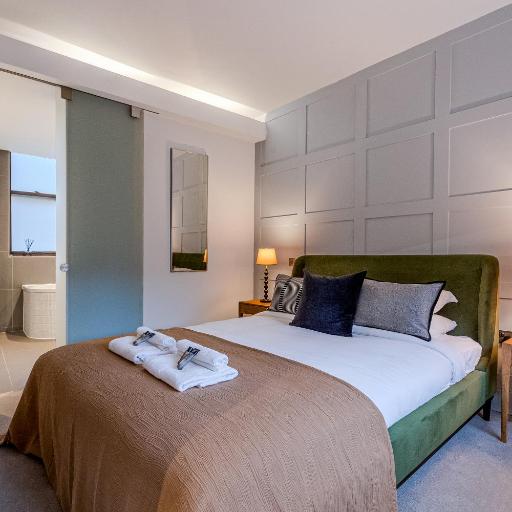 St Paul's I Your Apartment, undefined