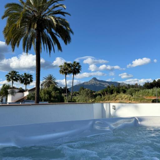 Puerto Banus Jacuzzi close to Breath and Marbella Arena, undefined