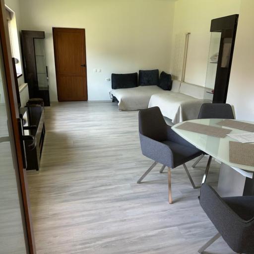 Airport Confort House, undefined