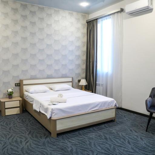 A e k a HOTEL, undefined