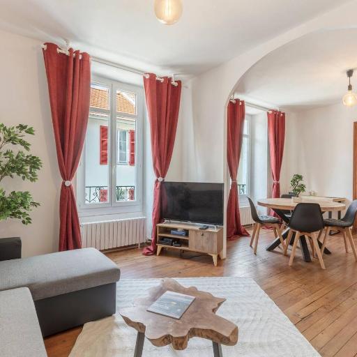 L'Anglais,Charmant T2,Pour 4 adultes et 1 enfants, undefined