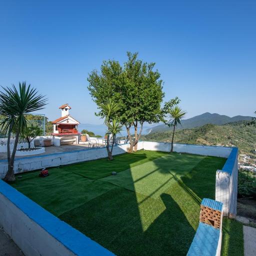 Blue Horizon, undefined