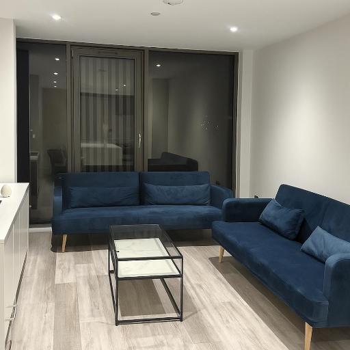 Stylish 2 Bedroom Apartment in Birmingham City Centre with Fast WiFi, undefined