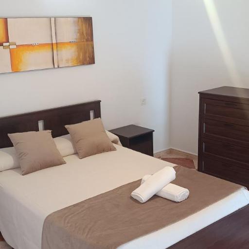 Las Rosas, undefined