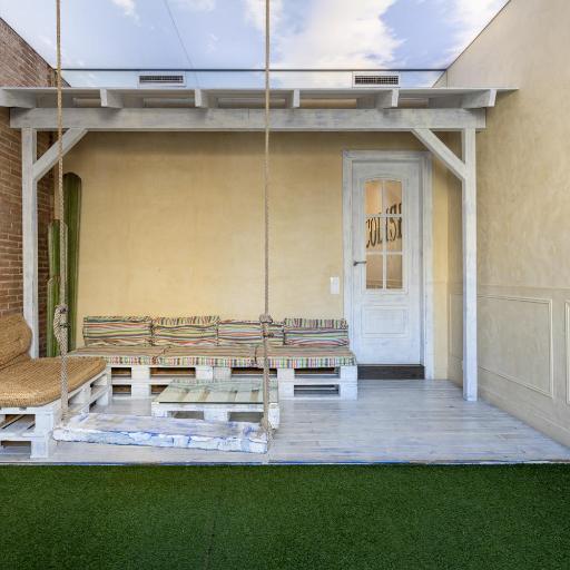 Enjoybcn Coliseum Apartments, undefined