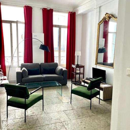 La Canourgue, Appart de charme ,Parking gratuit, undefined