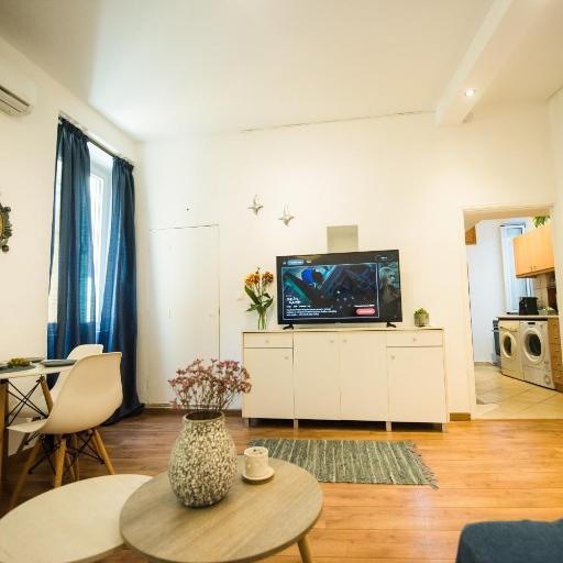 Antonietta Corfu, undefined