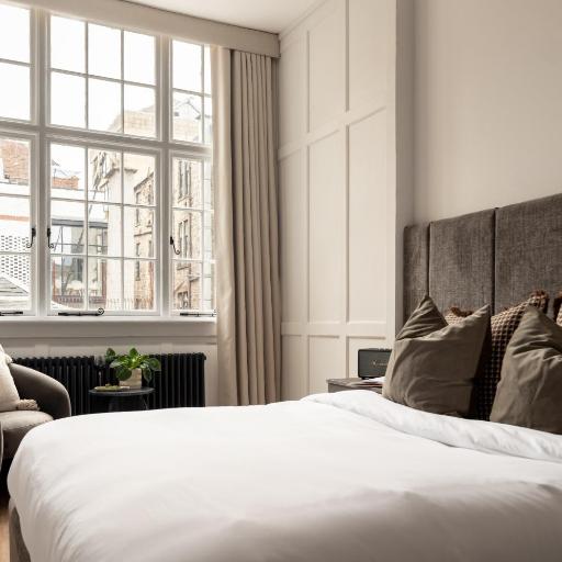 Moment Blythswood St, undefined