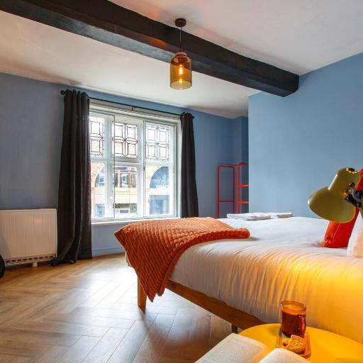 2 Bedroom Modern Apartment with Stunning Chester Views, undefined