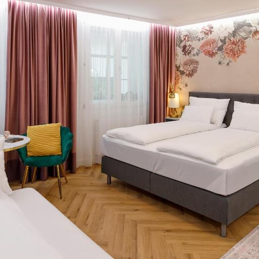 Vienna Hideaways - Boutique Stay with Secret Courtyard Access, undefined