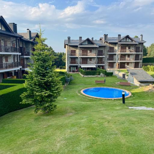 Residencia Pista Llarga, undefined
