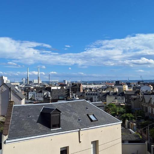 Sur les toits du Havre, undefined