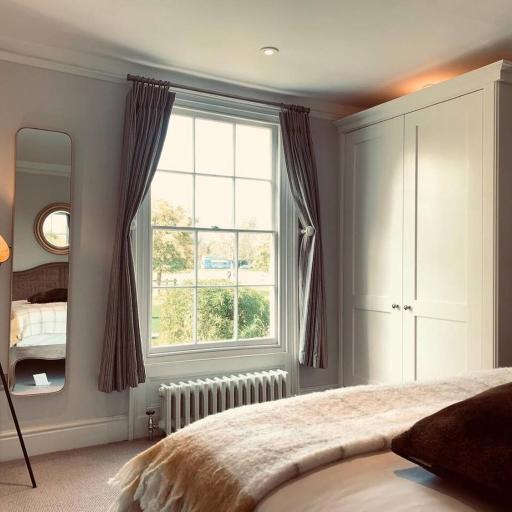 Stunning Central Georgian Home, undefined