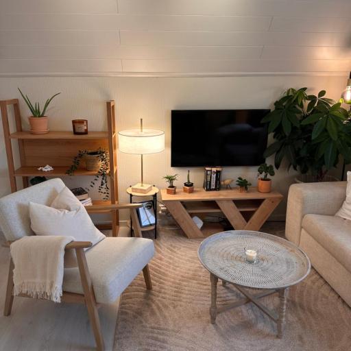 Cozy top floor apartament, undefined