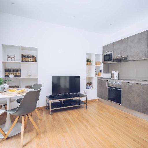 2-BR Gem in Gibraltar's Heart, undefined