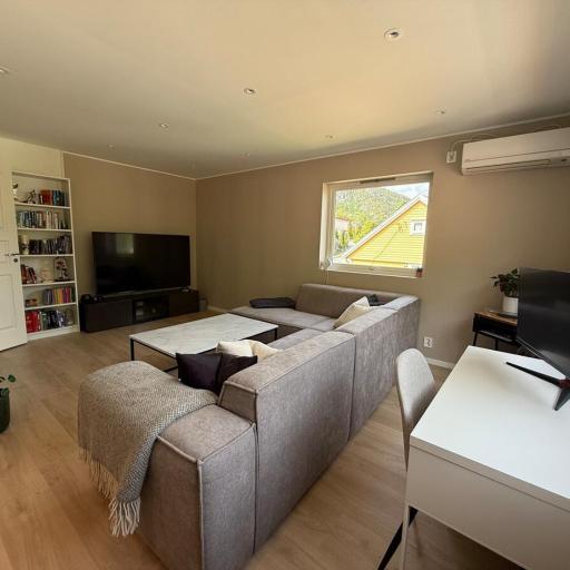 Moderne 3-roms nær sentrum, undefined