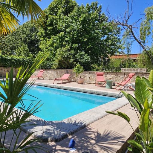 Peaceful Poolside Studio 20min from BCN, undefined