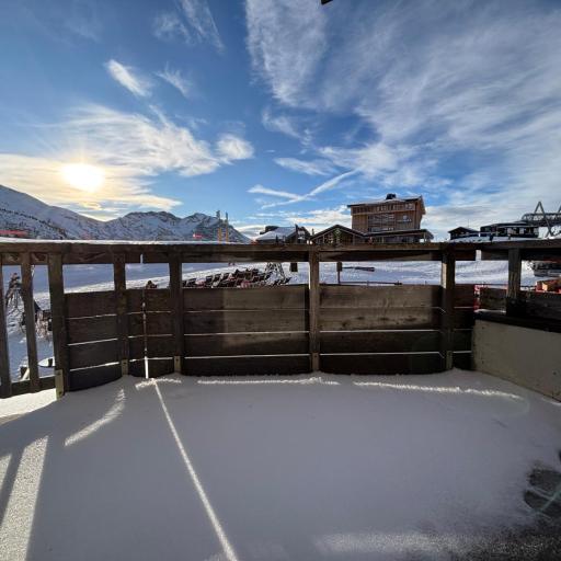 Newly renovated flat on the slopes, undefined