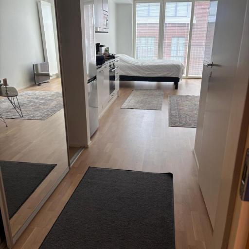 City apartment nearby Airport 2, undefined