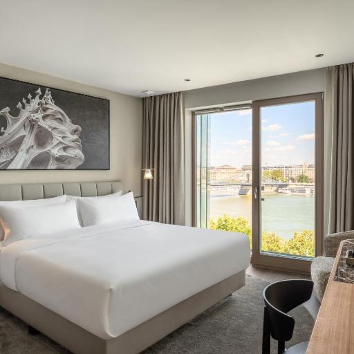 Leon Hotel & Lounge, undefined