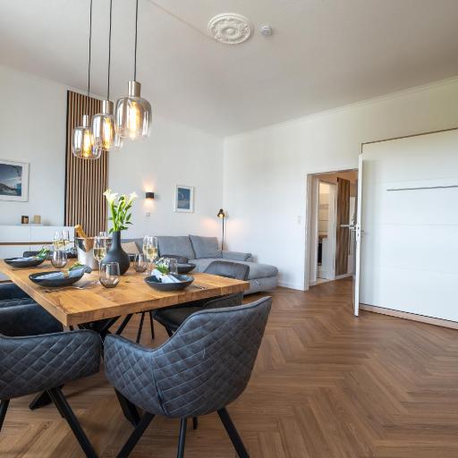 TANIC Central Loft Main Station, undefined