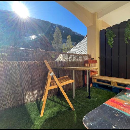 OZ station 3300m studio mountain, undefined