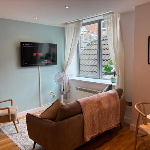 10 Popeshead, undefined