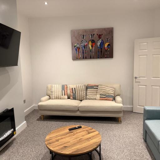 Spacious John York House & Parking, undefined