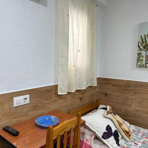 Buhardilla Numero 2, undefined
