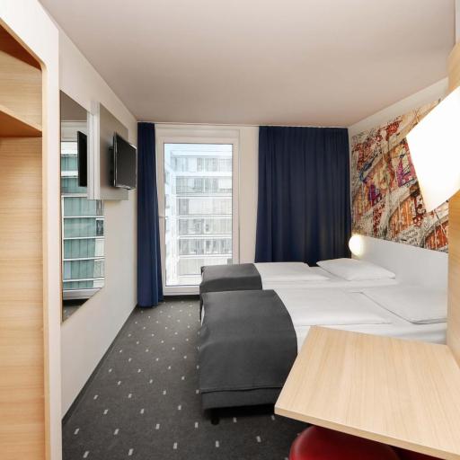 B&B HOTEL Berlin-Alexanderplatz, undefined